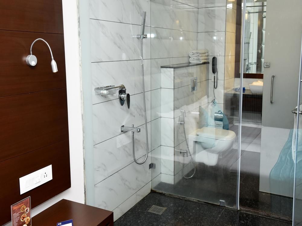 Sunbeam Premium Hotel Zirakpur Eksteriør billede