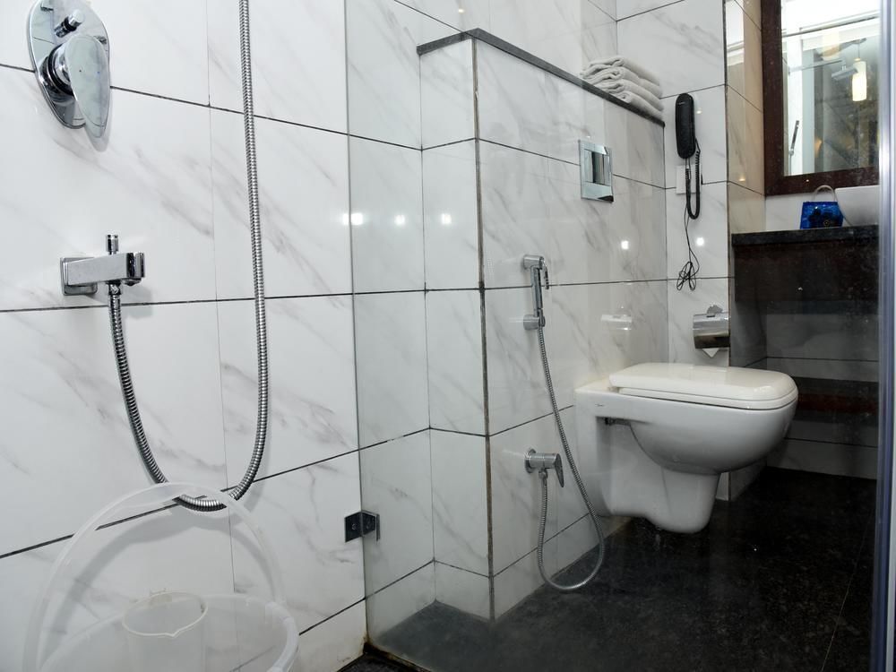 Sunbeam Premium Hotel Zirakpur Eksteriør billede