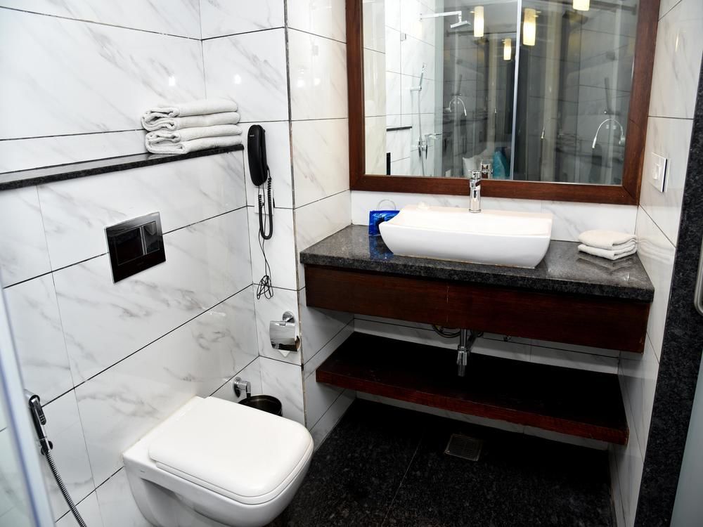 Sunbeam Premium Hotel Zirakpur Eksteriør billede